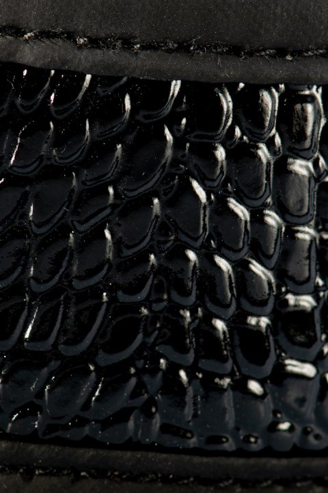 BLAZE COLLAR AND LEASH CROCO BLACK BLAZE COLLAR AND LEASH CROCO BLACK