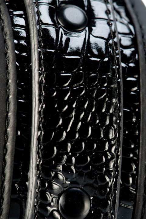 KRĘPOWANIE SOLIDNE KAJDANKI ŁAŃCUSZEK MOCNY SEX BLAZE HANDCUFF CROCO BLACK KRĘPOWANIE SOLIDNE KAJDANKI ŁAŃCUSZEK MOCNY SEX BLAZE HANDCUFF CROCO BLACK