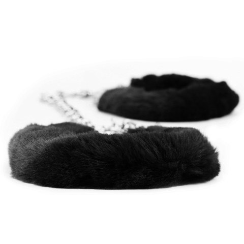 KAJDANKI FLUFFY LEG CUFFS CZARNE KAJDANKI FLUFFY LEG CUFFS CZARNE