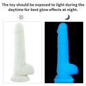 Dildo z przyssawką świecące w ciemności Lumino Play 18cm Lovetoy