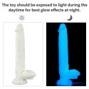 ŚWIECĄCE DILDO SILIKONOWE 21 CM LUMINO PLAY – NOCNE DOZNANIA