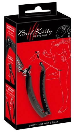 BK Pussy clamp with a leash