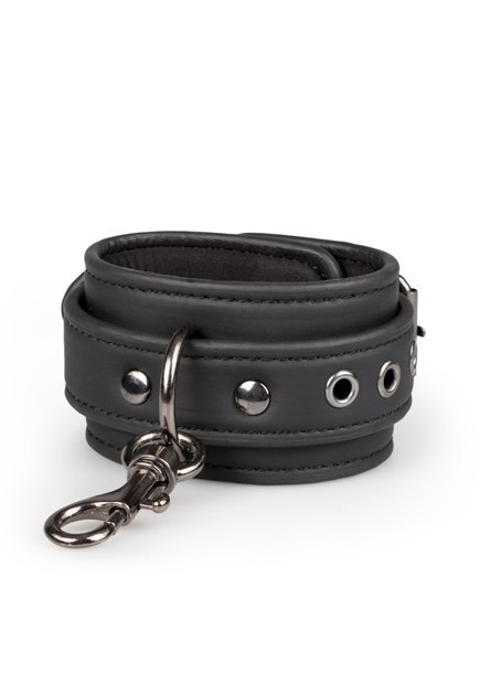 SOLIDNE KAJDANKI KRĘPOWANIE MOCNY SEX BDSM GADŻET KAJDANKI-FETISH SET WITH COLLAR, ANKLE- AND WRIST CUFFS SOLIDNE KAJDANKI KRĘPOWANIE MOCNY SEX BDSM GADŻET KAJDANKI-FETISH SET WITH COLLAR, ANKLE- AND WRIST CUFFS