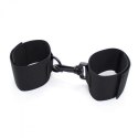 KRĘPOWANIE SOLIDNE KAJDANKI ŁAŃCUSZEK MOCNY SEX KAJDANKI-POLSIERE A STRAPPO EASY CUFFS ARMS BLACK